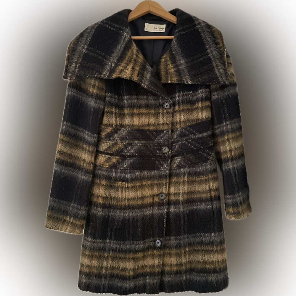 Esprit wool blend navy and khaki winter plaid coat, size small (38 / 8)